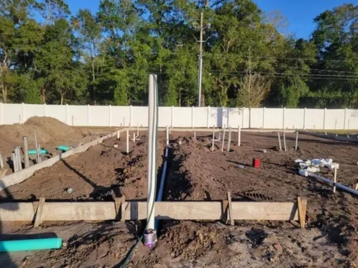 New construction plumbing rough-in and pipe installation before walls close